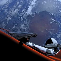 Musk says SpaceX-Tesla merger would be a “good idea” but needs shareholder support